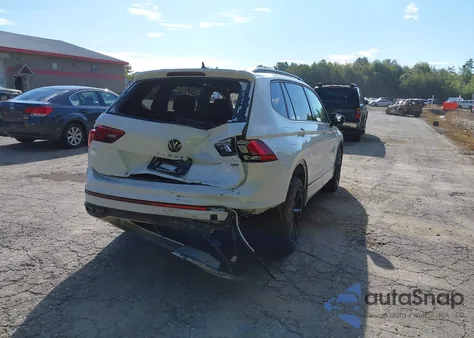 2023 Volkswagen Tiguan 2.0T Se R-Line Black из США, поврежденный, VIN 3VV8B7AX6PM108990